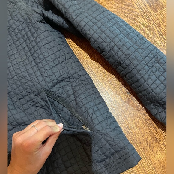 Royal Robbins Quilted Hooded Jacket - Picture 4 of 9